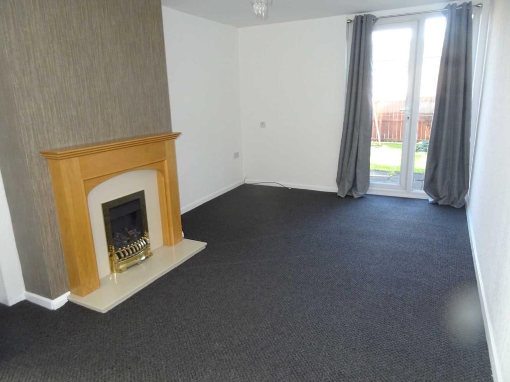 Throston Grange Lane, Hartlepool 3 bed terraced house £625 pcm (£144 pw)