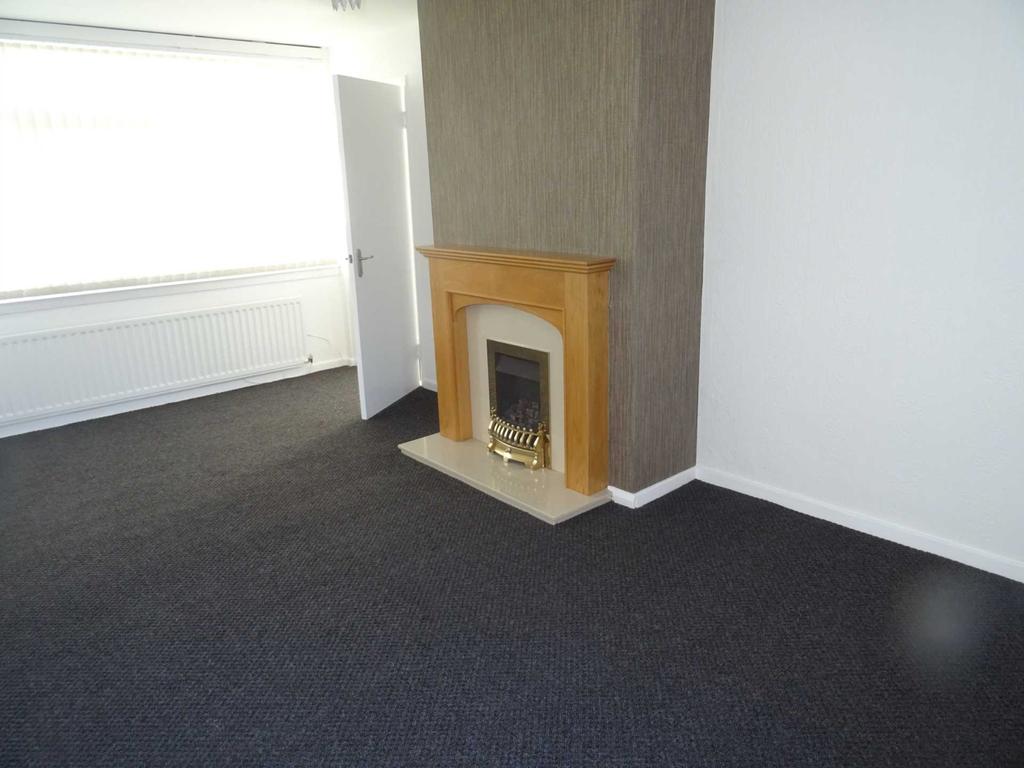 Throston Grange Lane, Hartlepool 3 bed terraced house £625 pcm (£144 pw)