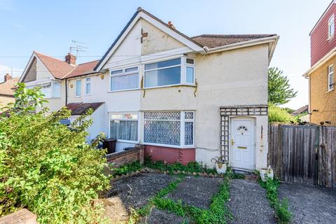 62 Denison Road, Feltham, TW13 4QG