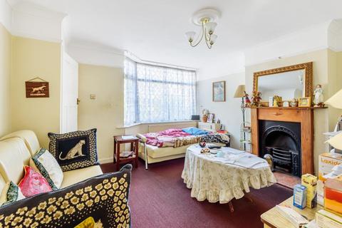 62 Denison Road, Feltham, TW13 4QG