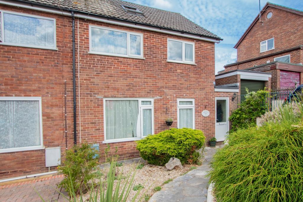 Slade Close, Ottery St Mary 4 bed semidetached house for sale £350,000