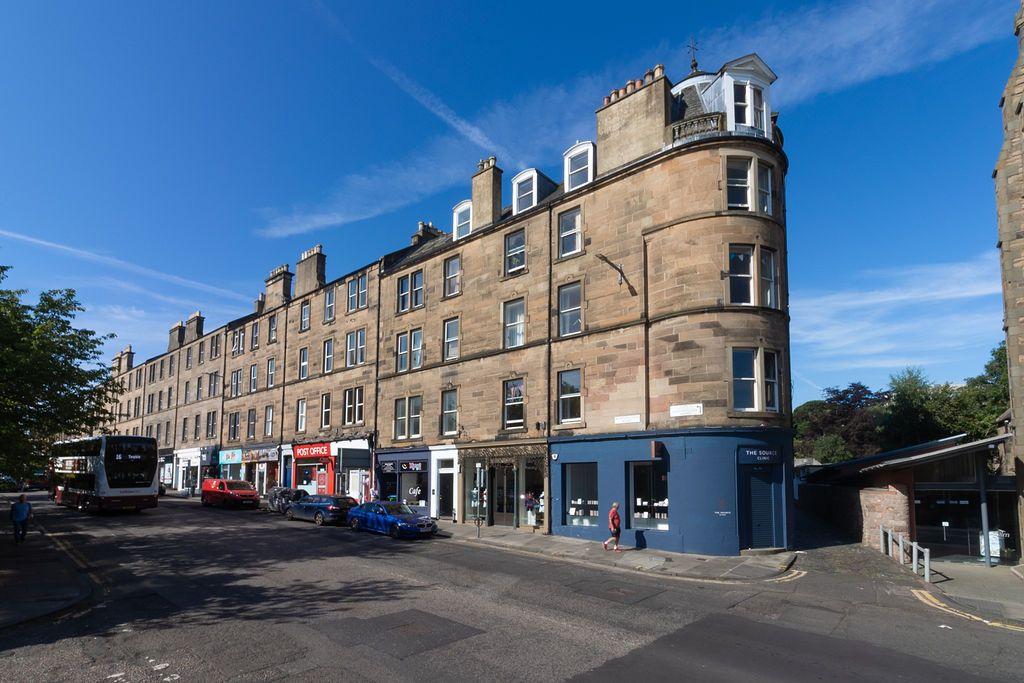 24/7 Morningside Road, Morningside, Edinburgh, EH10 4DA 3 bed flat for