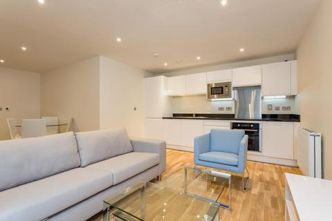 2 bedroom apartment to rent, Elite House, London, E14