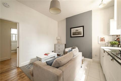 Flat A, 48 Morrish Road, London, SW2 4EG