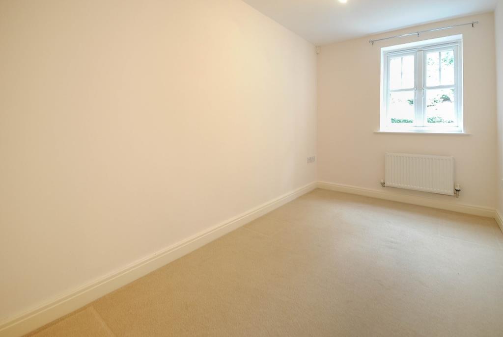 Beacon View, Standish, Wigan, WN6 0RL 2 bed apartment £625 pcm (£144 pw)
