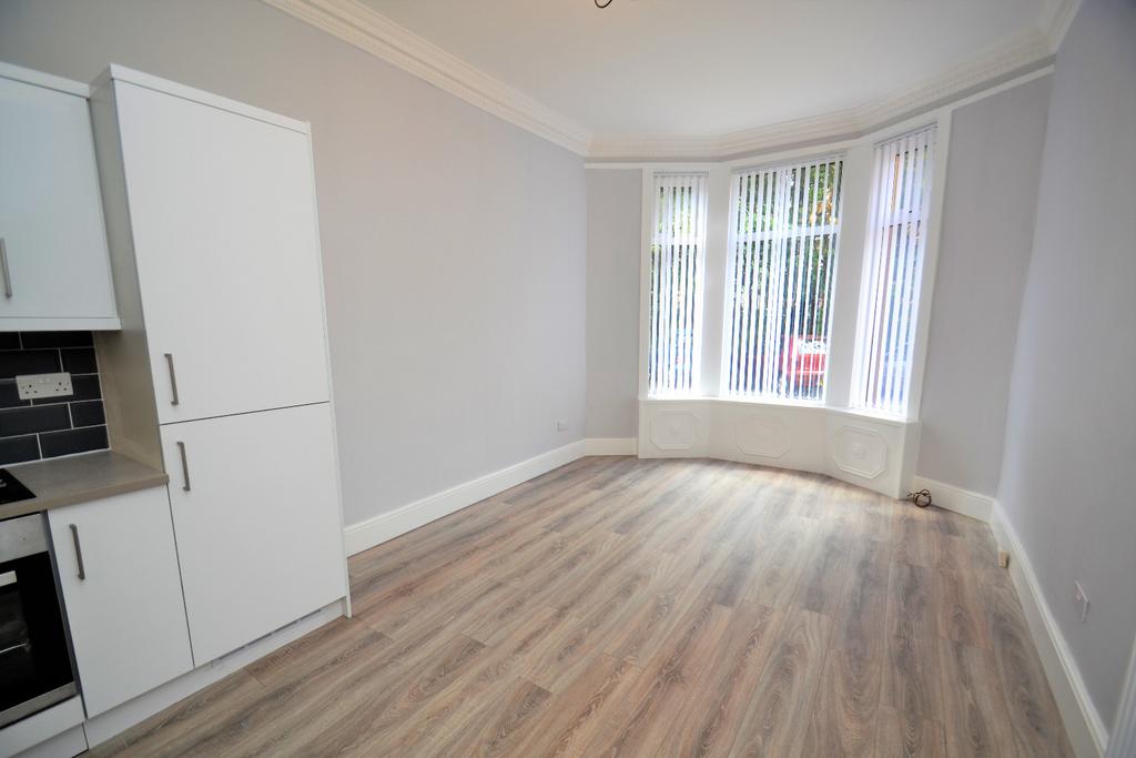 16 Springhill Gardens, Shawlands, G41... 1 bed flat £675 pcm (£156 pw)
