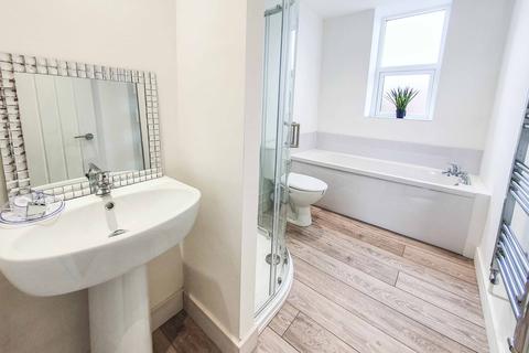 26 Top Street, Oldham, OL4 2DR