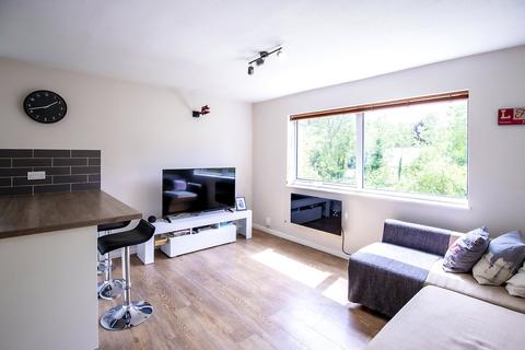 1 bedroom apartment for sale - Leaside Court, Lower Luton Road, Harpenden, Hertfordshire, AL5