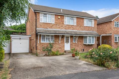 4 bedroom detached house for sale - Dedworth,  Windsor,  SL4