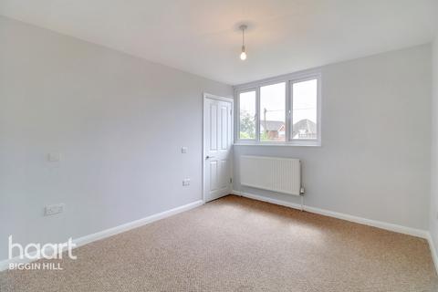 15b Moselle Road, Biggin Hill, Westerham, TN16 3HS