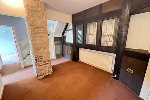 7 Breck Willows, Sowerby Bridge, HX6 1EH