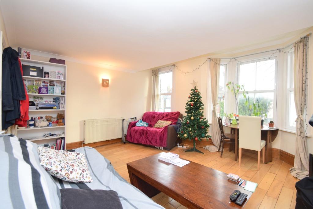 Dundonald, Wimbledon, SW19 2 bed £2,000 pcm (£462 pw)
