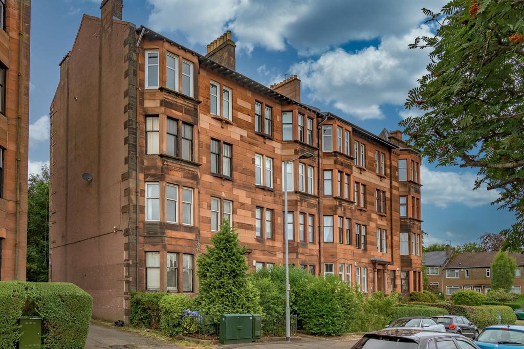 Marlborough Avenue, Flat 2/1, Broomhill, Glasgow, G11 7JE 2 bed flat
