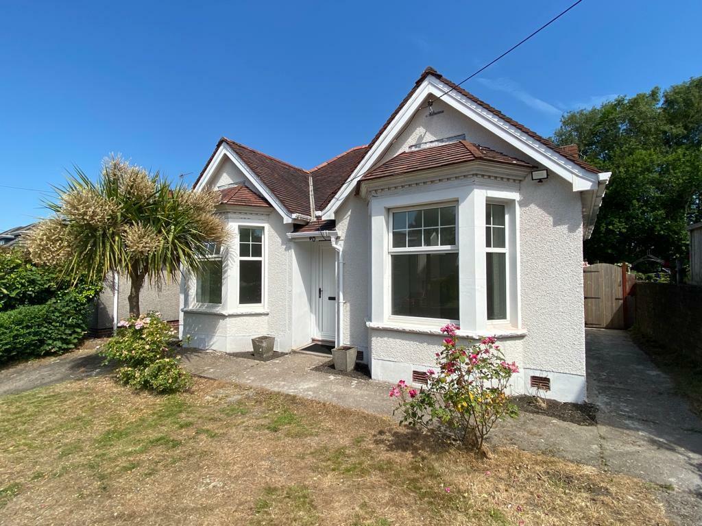 Brynamor Road, Gowerton, Swansea 2 bed bungalow for sale £220,000