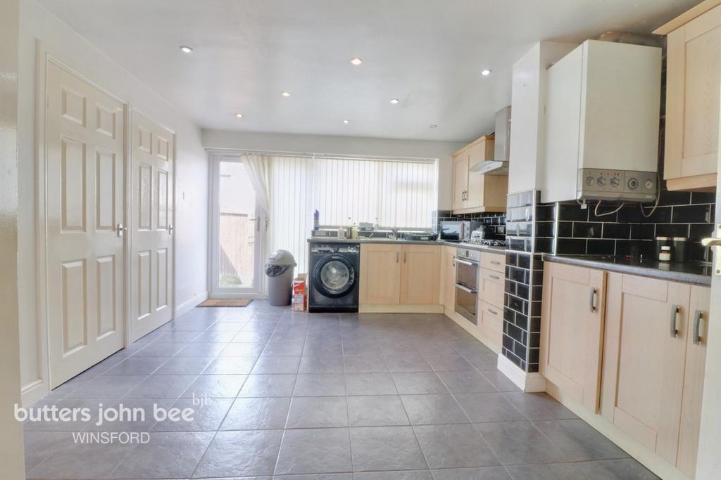 Bradbury Road, Winsford 3 bed end of terrace house for sale £80,000