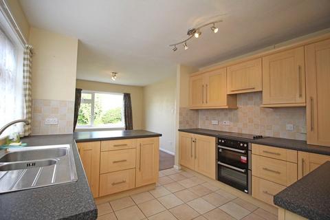 2 bedroom bungalow to rent, Holsworthy, Devon