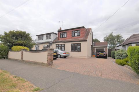 42 Bruce Grove, Wickford, SS11 8QL