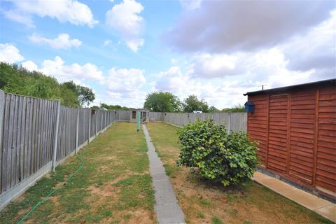 6 Leyfield, Cressing, Braintree, CM77 8HS