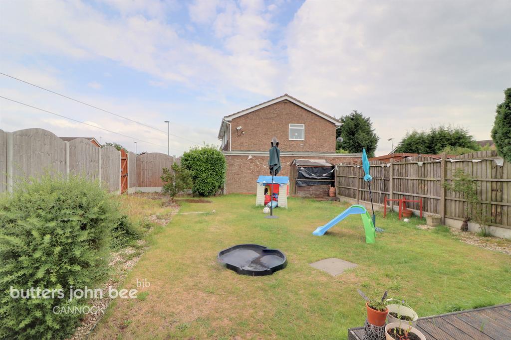 Langholm Drive, Cannock 3 bed semidetached house £240,000