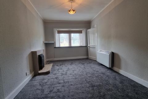 2 bedroom cottage to rent, Newhall Street, Bankfoot PH1