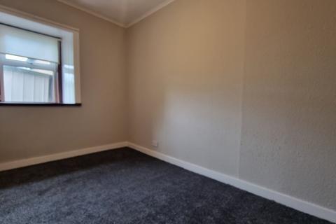 2 bedroom cottage to rent, Newhall Street, Bankfoot PH1