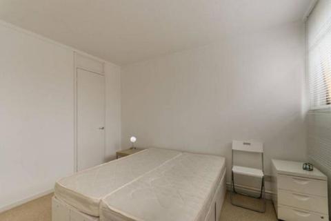 28 Upper Whistler Walk, London, SW10 0ER