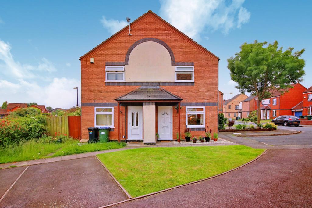 WynnGriffith Drive, Tipton DY4 1 bed semidetached house £650 pcm (£