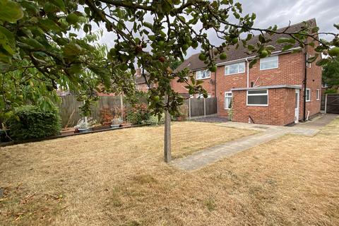 28 Ash Grove, Grantham, NG31 9QE