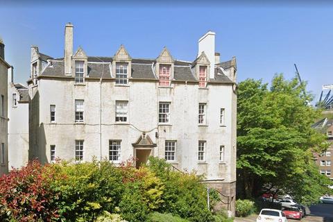 1 bedroom flat to rent, Heriot Bridge, Central, Edinburgh, EH1