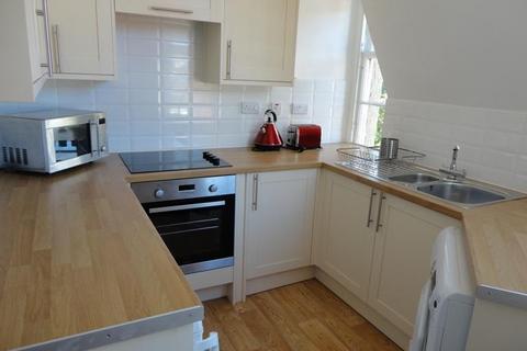 1 bedroom flat to rent, Heriot Bridge, Central, Edinburgh, EH1