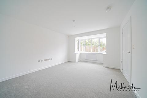 4 bedroom detached house to rent, Silk Mill Street, Tyldesley, Manchester, Lancashire, M28