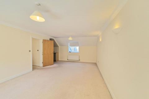 2 bedroom apartment to rent, Squirrel Walk, Wokingham, Berkshire