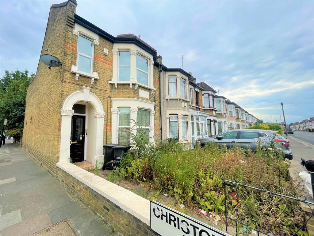 Thorold Road, Ilford, IG1 2 bed flat £1,550 pcm (£358 pw)