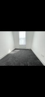 3 bedroom property to rent - The Grove, Southend-on-sea