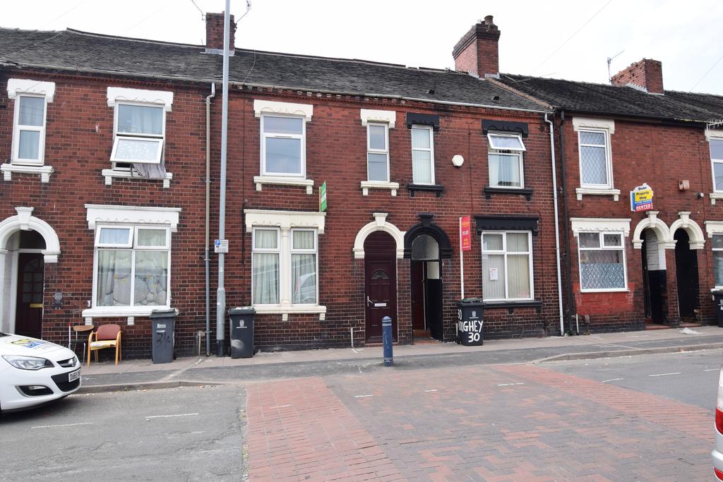 Boughey Road, Stoke-on-Trent ST4 4 bed terraced house - £155,000