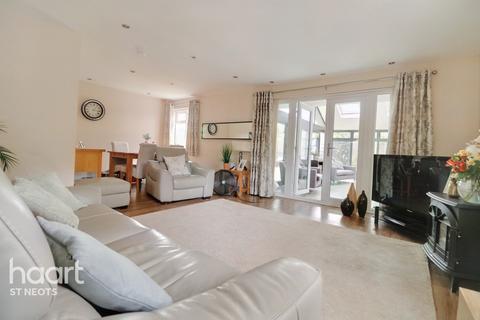 1 Blakes Way, Eaton Socon, St Neots, PE19 8PU