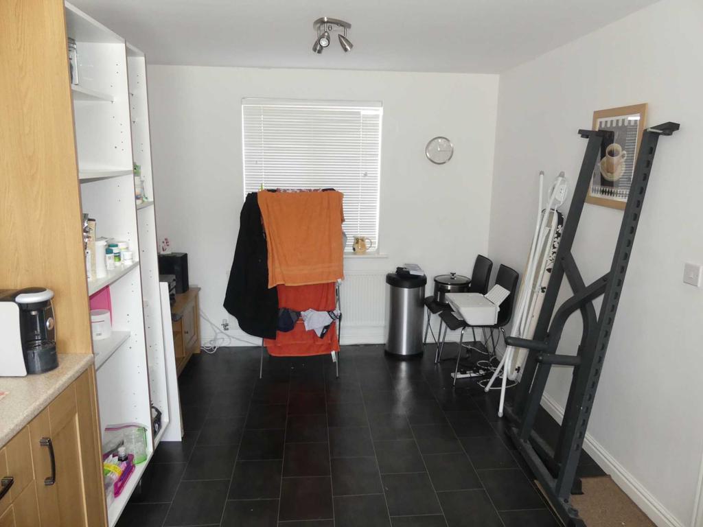Kings Close, Lazenby, Middlesbrough 4 bed detached house for sale £