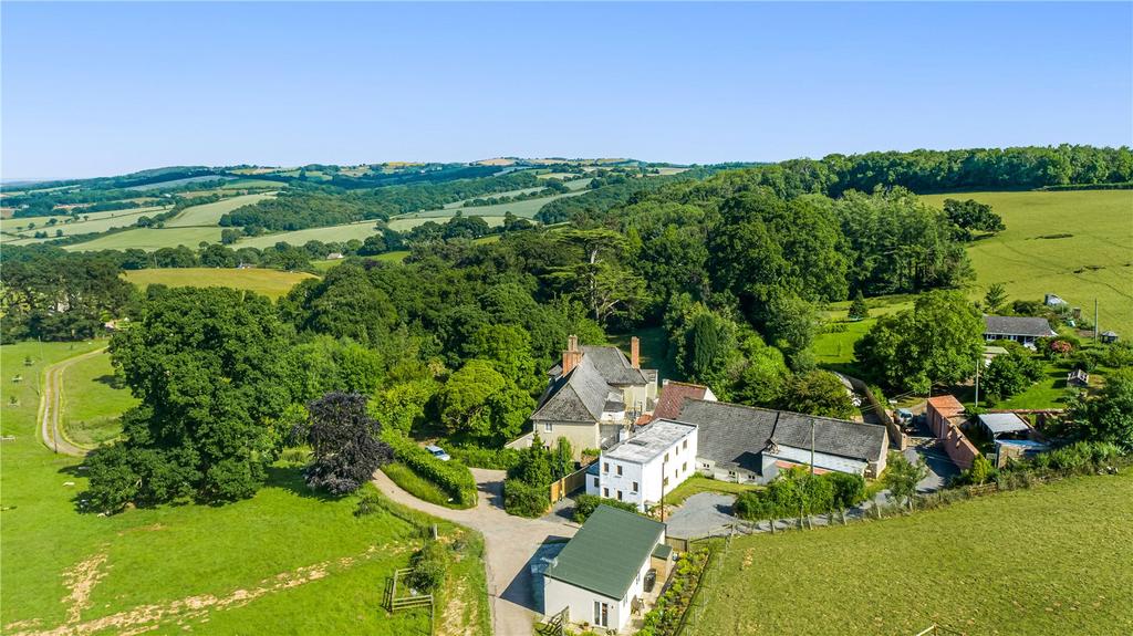 Posbury, Crediton, EX17 6 bed semidetached house £325,000