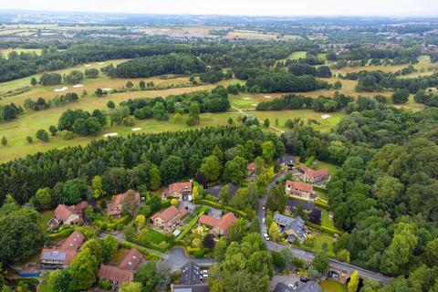 5 bedroom detached house for sale, Oakdale Manor, Harrogate