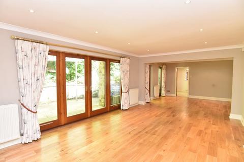 5 bedroom detached house for sale, Oakdale Manor, Harrogate