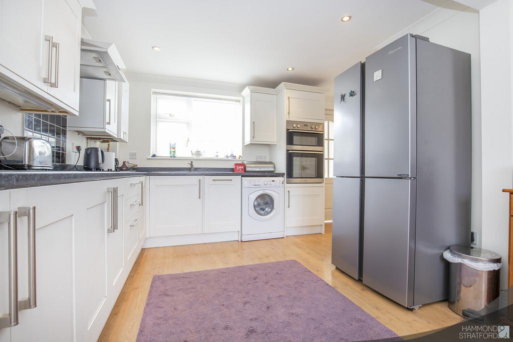 Churchfields, Hethersett 3 bed detached house £350,000