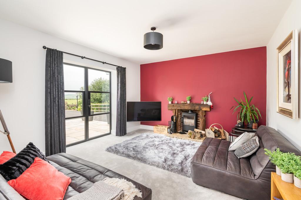 Goose Lane, Hawksworth 4 bed detached house £1,350,000