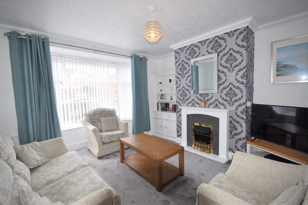 Woodland Avenue, Goole 3 bed semidetached house £190,000