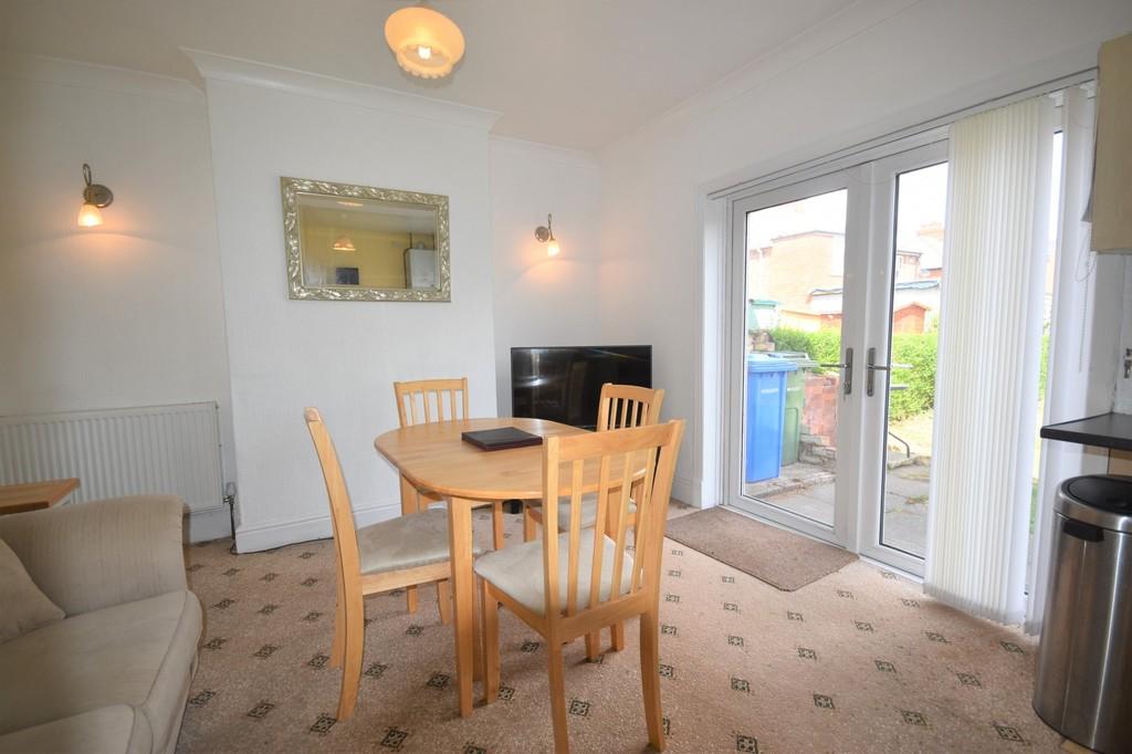 Woodland Avenue, Goole 3 bed semidetached house £190,000