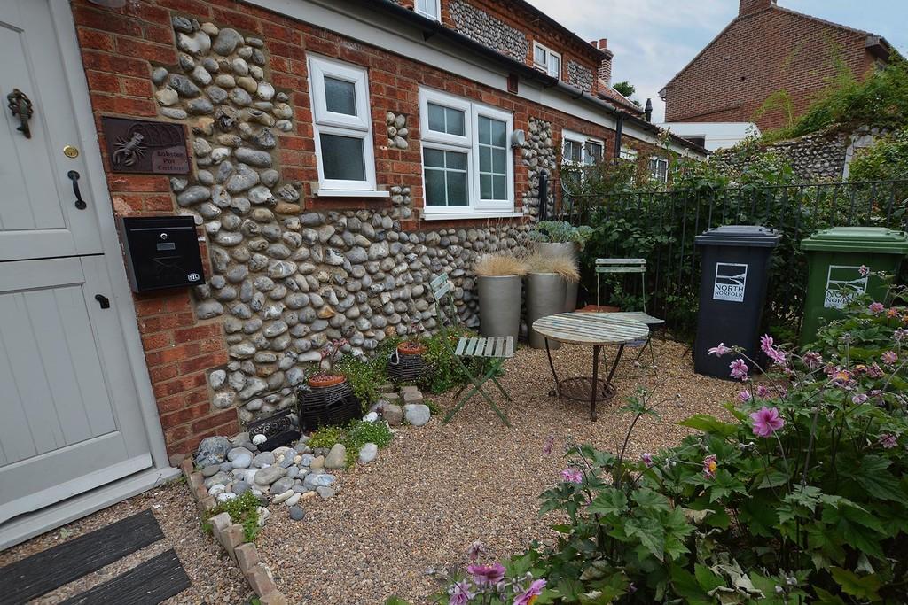 Beeston Road, Sheringham 2 bed terraced house for sale £235,000