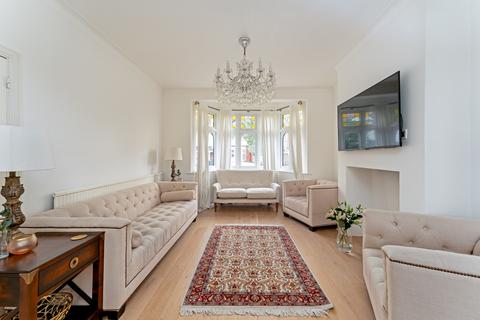 3 bedroom terraced house for sale - Cranbourne Avenue, Wanstead