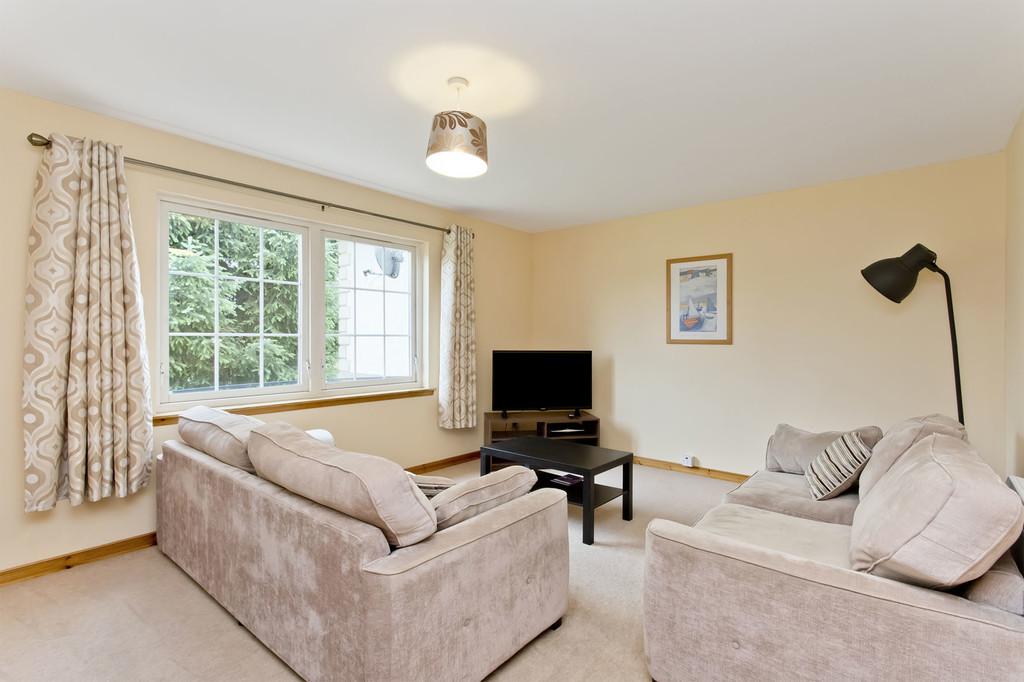 Taylor Green, Livingston 2 bed flat £152,500