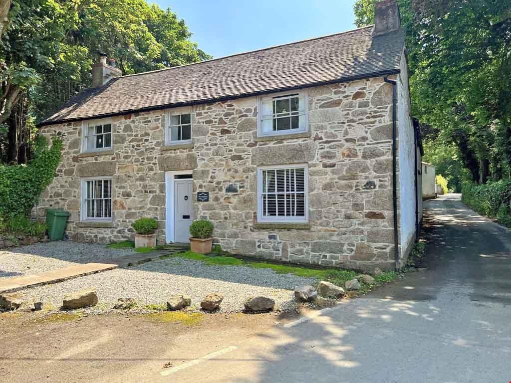Churchtown, Redruth, Cornwall 4 bed detached house £650,000