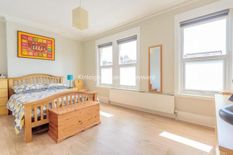 65 Ringstead Road, London, SE6 2BT