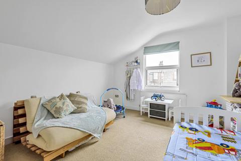 13a Gilbey Road, London, SW17 0QQ